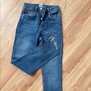 BDG Jeans - “Dillion” Size 25 - hardly ever worn